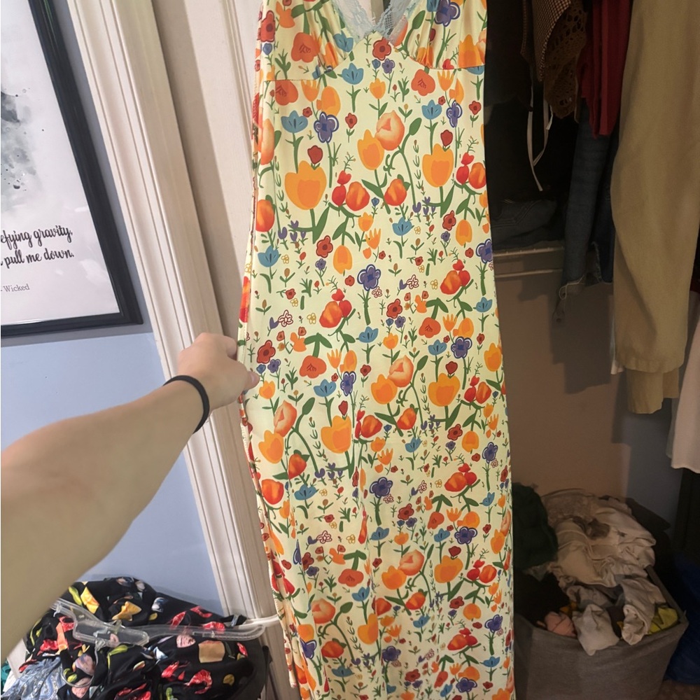 Floral Sleeveless Maxi Dress